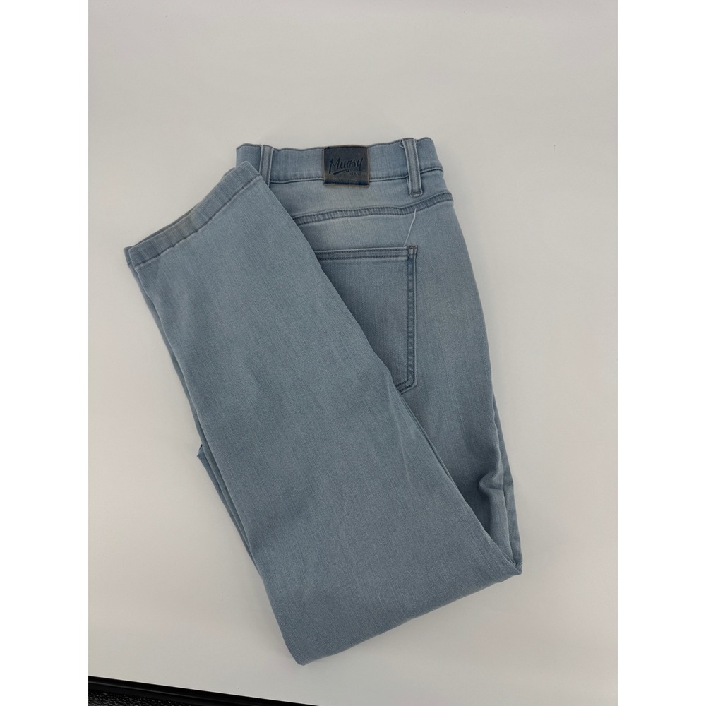Men's Light Blue Jeans
